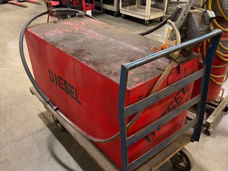 100-gallon-diesel-tank-with-pump-and-rolling-cart-image-5