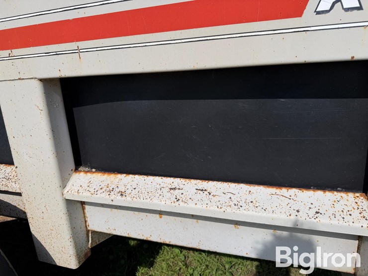 kuhn-2054-pull-type-hydra-push-manure-spreader-image-18