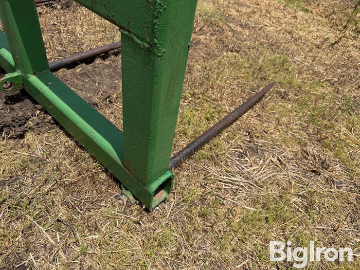 loader-bale-spears-image-10