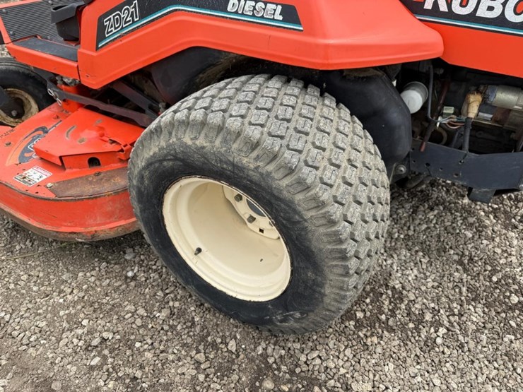 kubota-zd21-image-13