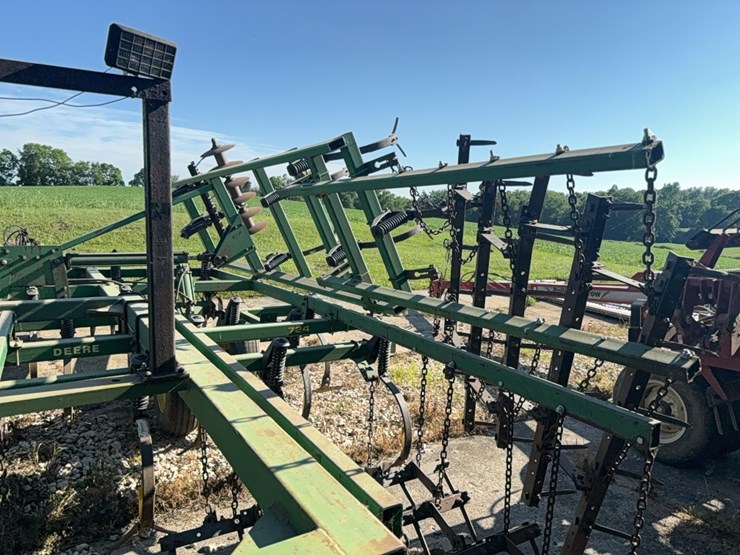 john-deere-724-image-11