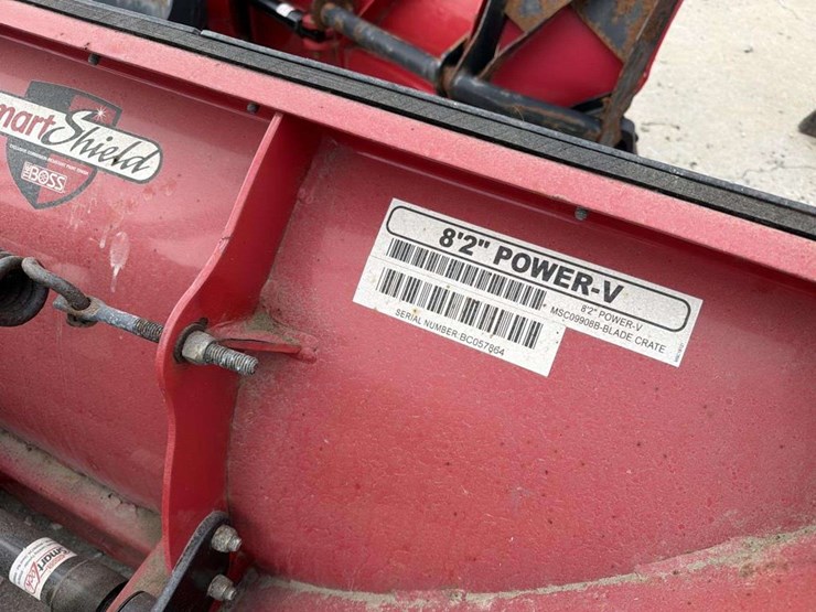 boss-8ft-2in-power-v-snow-plow-w/-12in-extensions-image-5