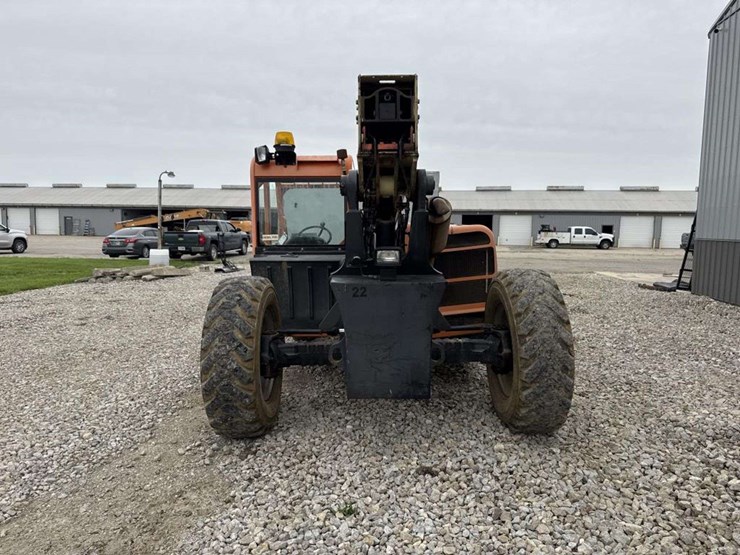 2012-jlg-g6-42a-image-4