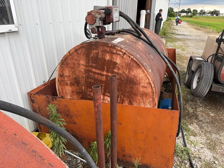 500-gal-fuel-tank-image-3