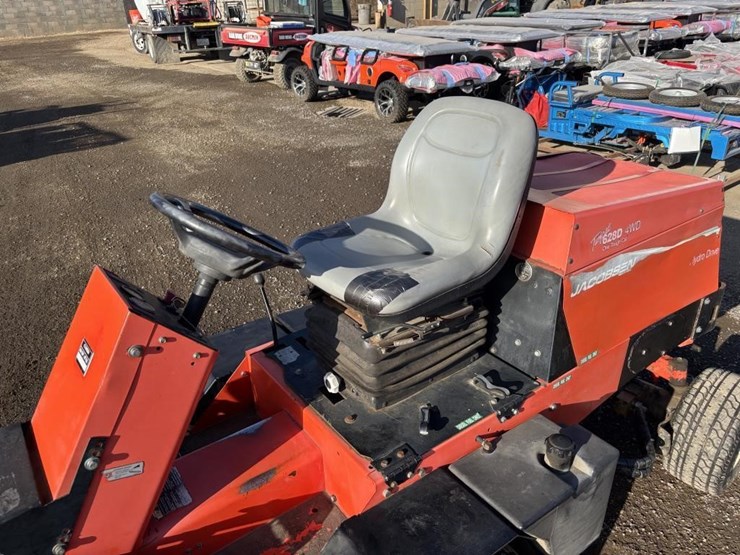 2003-jacobsen-turfcat-628d-mower-image-13