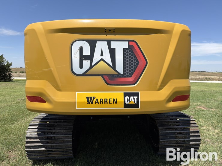 2024-caterpillar-320-image-6