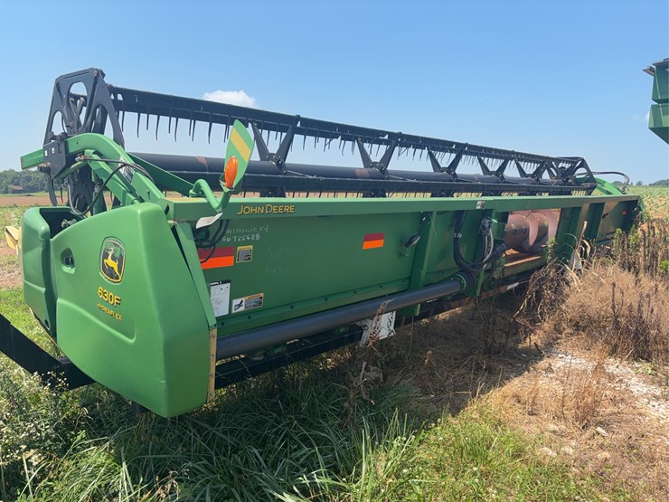 john-deere-630f-image-8