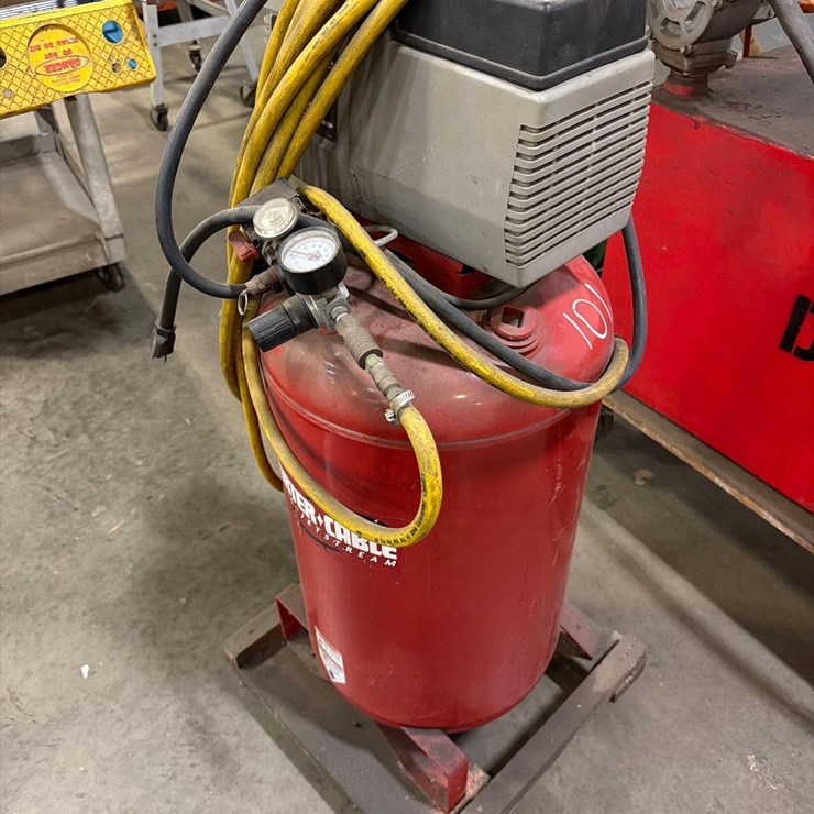 Porter Cable 135PSI Air Compressor