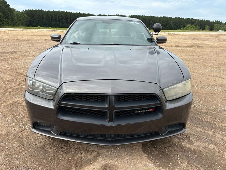 2014-dodge-charger-police-sedan-(187,640-miles)-image-5