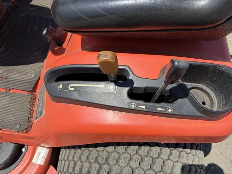 2019-kubota-gr2020g-image-14