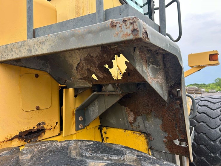 2003-komatsu-wa250-3mc-image-35