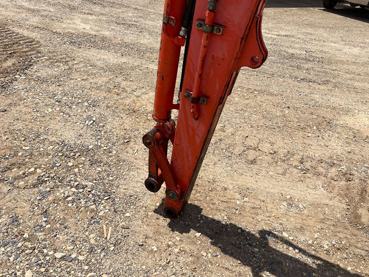 2008-kubota-kx121-3st-image-9