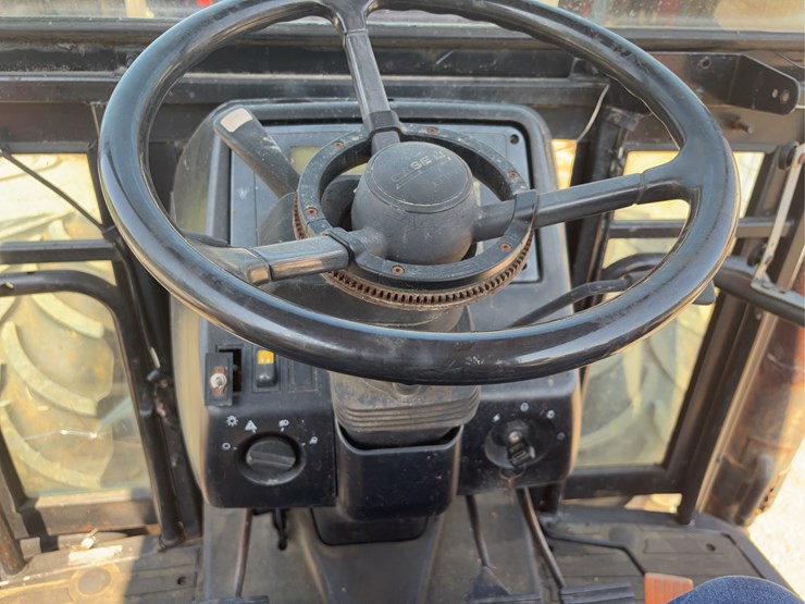 case-ih-mx110-image-16