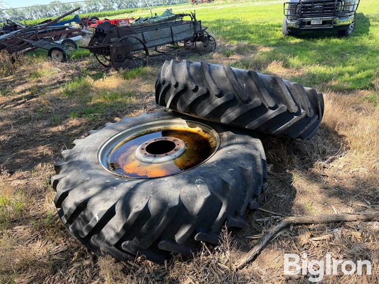 20.8r42-tires-&-rims-image-6