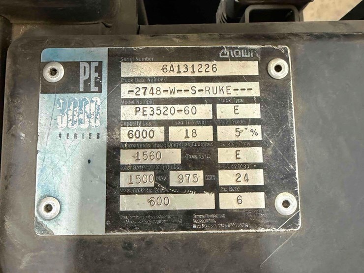 electric-pallet-jack-image-12