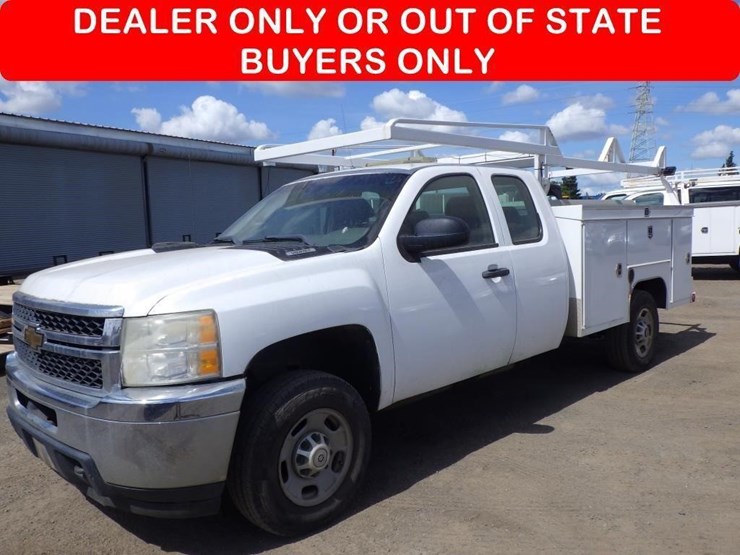 2011-chevrolet-2500-image-1