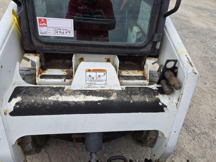2012-bobcat-s70-image-20
