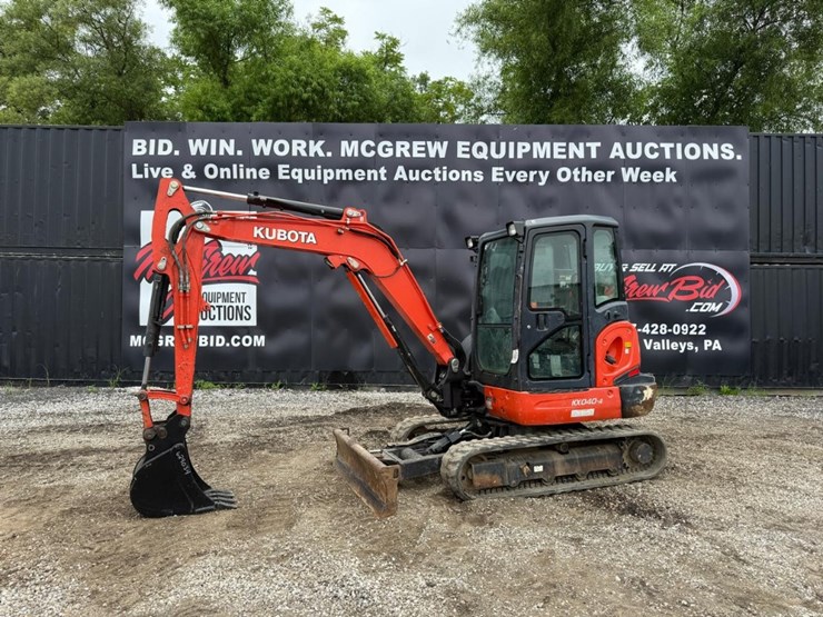 kubota-kx040-4-image-1