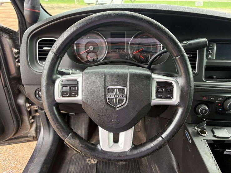 2014-dodge-charger-police-sedan-(187,640-miles)-image-13