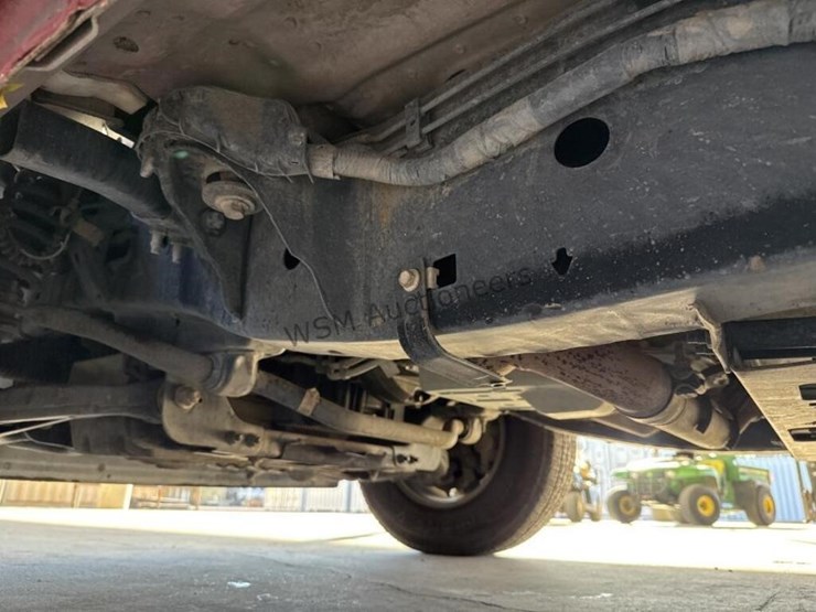 2017-ford-f150-image-24