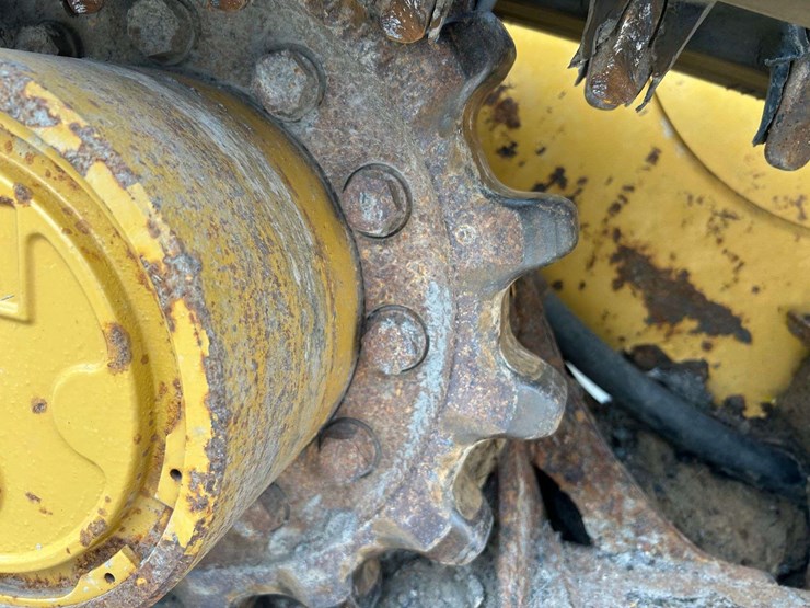 2015-caterpillar-259d-image-20