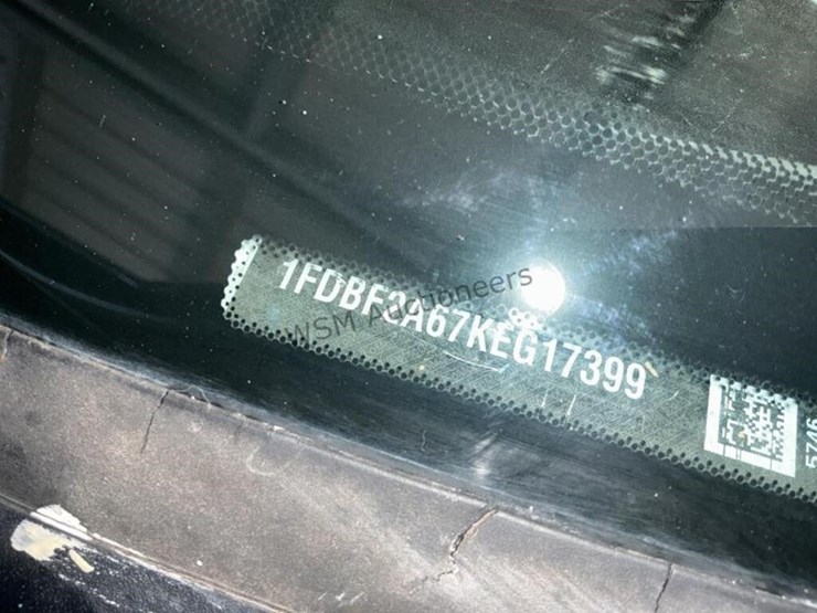 2019-ford-f250-image-14