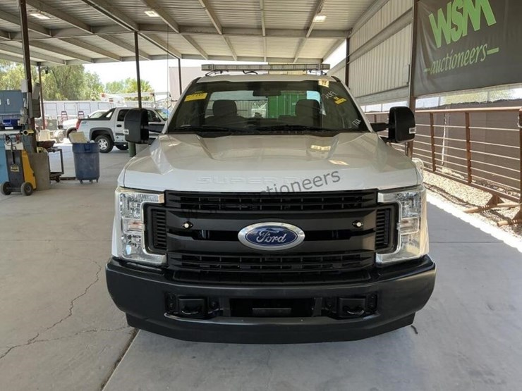 2019-ford-f250-image-3