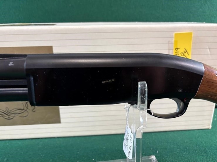 nib-skb-mdl.m-7300-20ga-shotgun-image-13