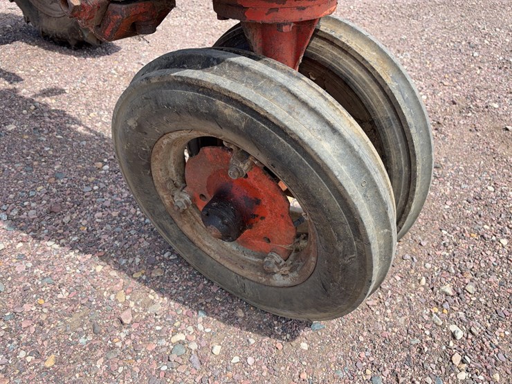 1951-j.i-case-tractor-image-30