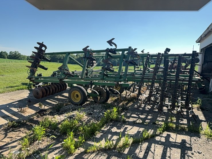 john-deere-724-image-4