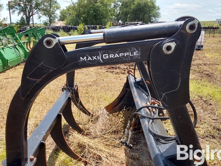 102"-bucket-w/maxi-grapple-image-10