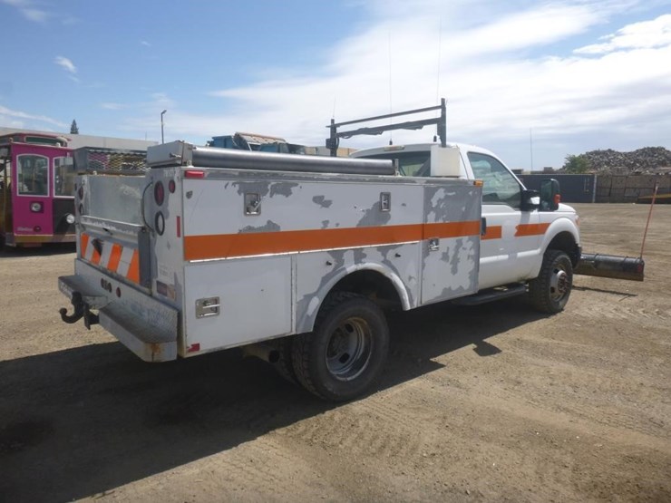 2014-ford-f350-image-4