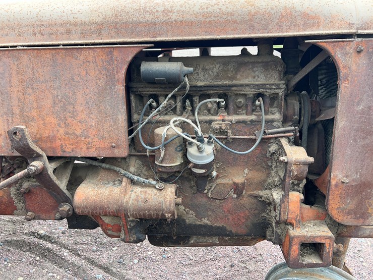 1942-j.i-case-tractor-image-4