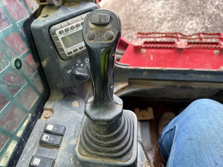 takeuchi-tl12r2-image-26