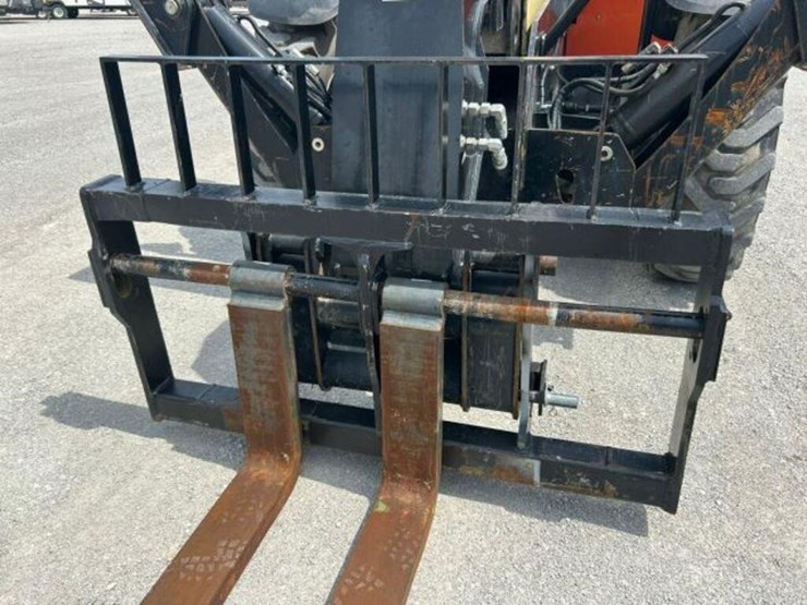 2018-jlg-th4017rsii-4wd-telehandler-yc5a1370p60008-image-62