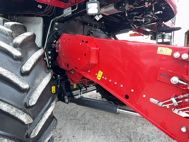 2022-case-ih-8250-image-12