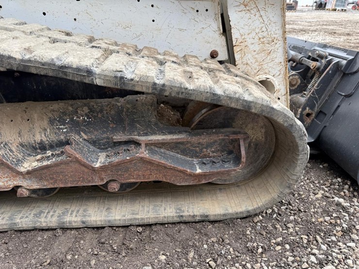 2018-bobcat-t650-image-14