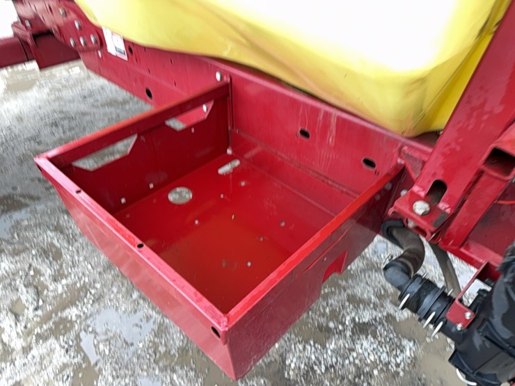 hardi-4000-navigator-sprayer-image-22