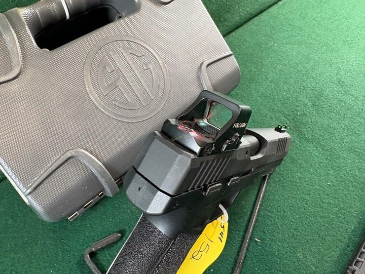 sig-sauer-p322-22lr-pistol-image-5