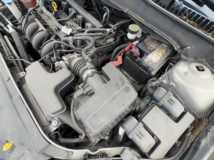 2015-ford-fusion-se-image-10