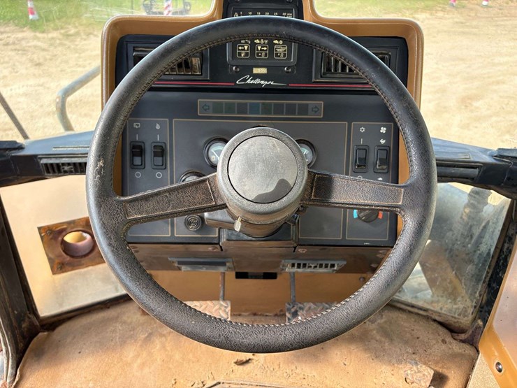 caterpillar-ch75c-image-14