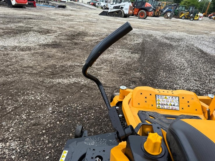 2025-cub-cadet-60-image-19