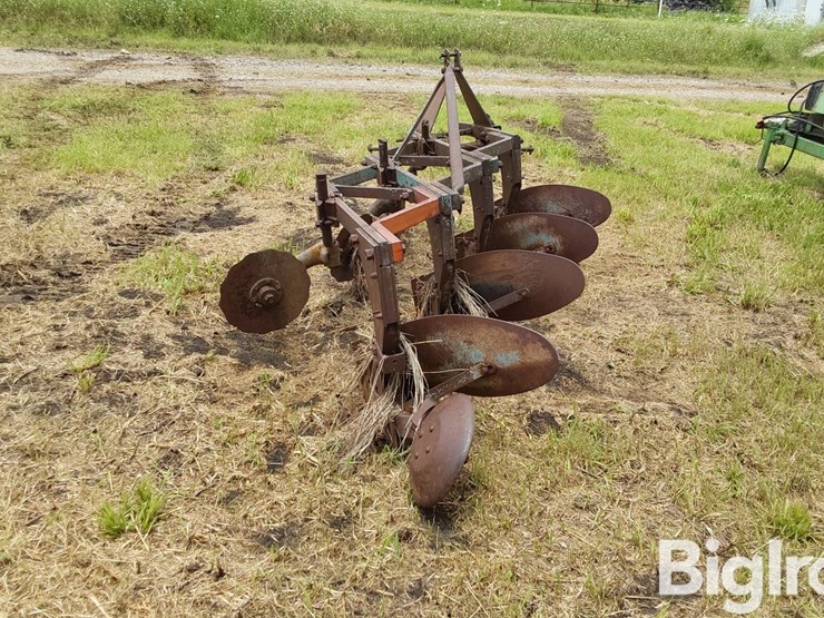 ford-4x14"-mounted-plow-image-6
