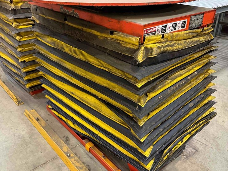 lee-l36-30-electric-hydraulic-scissor-lift-image-1