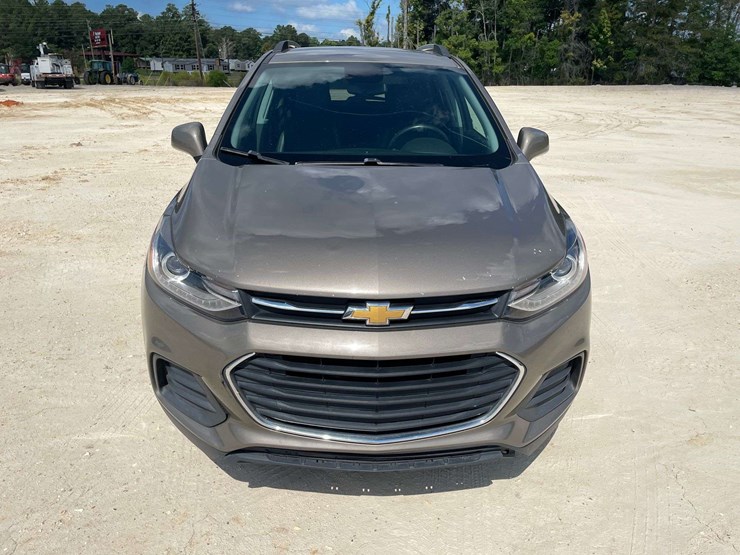 2021-chevrolet-trax-4-door-mpv-(169,929-miles)-image-5