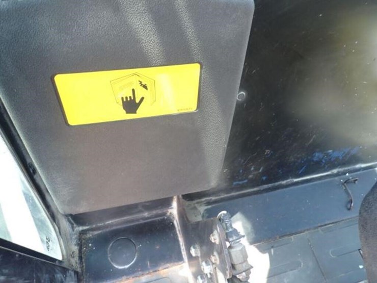 2007-jcb-930-image-24