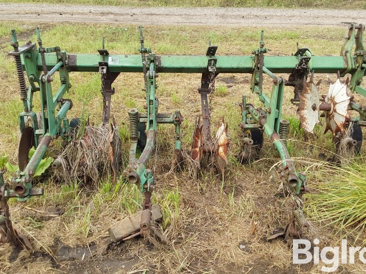 john-deere-er008-6r30"-crop-cultivator-image-7