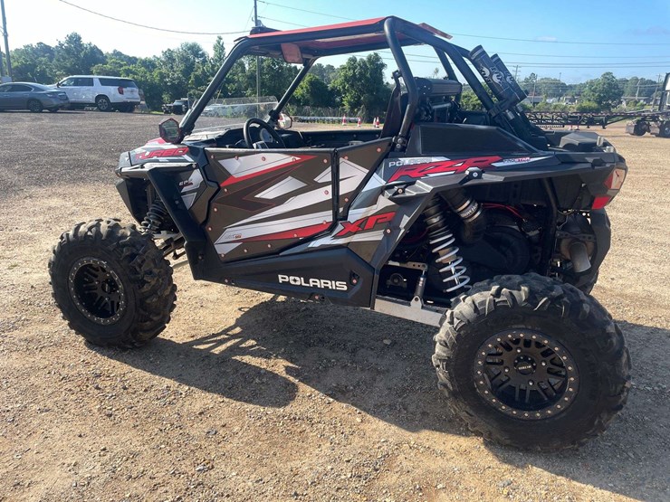 2016-polaris-rzr-xp-turbo-(2306-miles)-image-2