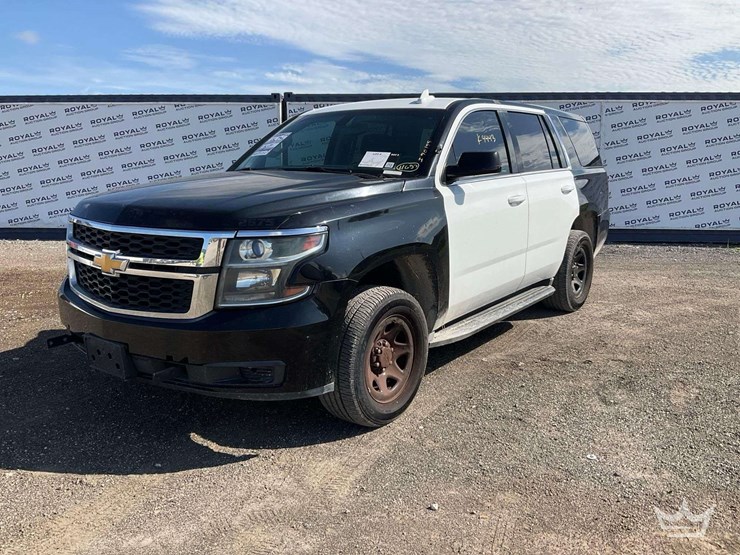 2018-chevrolet-tahoe-image-1