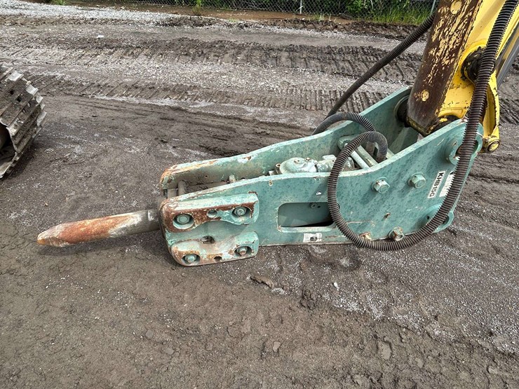 2003-kobelco-sk135sr-lc-image-33